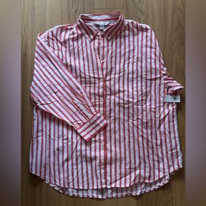 Old Navy - The Boyfriend Shit - Striped Red and White Button-Up Shirt